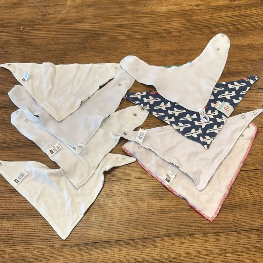 ☀️3 for $10☀️ Lot of 8 Bandana Style Baby Bibs